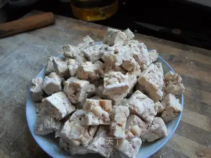 Handmade peanuts