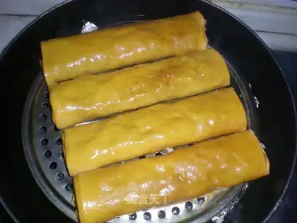 Dry tofu rolls