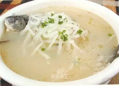 Squid radish soup