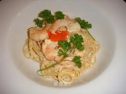 Fish cream shrimp pasta