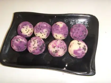 Potato potato sesame ball