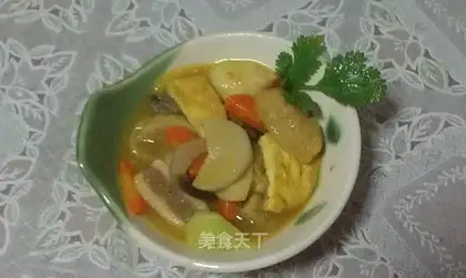 Curry fishballs