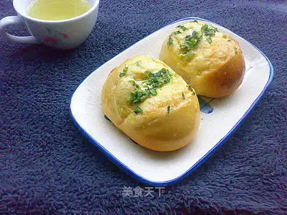 Onion butter buns