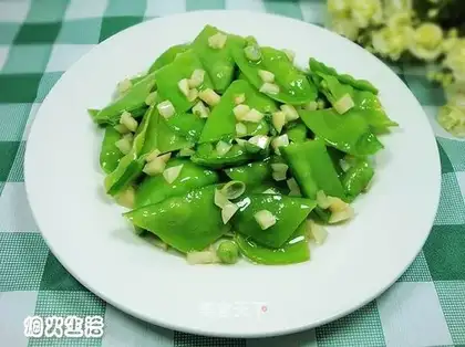 Garlic Dutch beans