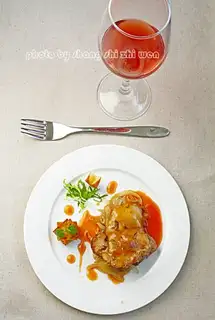 Rosemary's roasted chicken leg