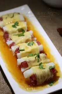 Weenie Hill roll