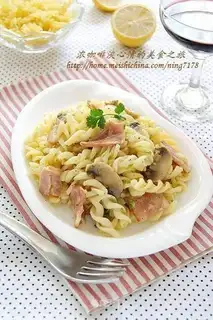 Butter bacon pasta