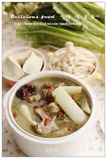 Old radish duck pot