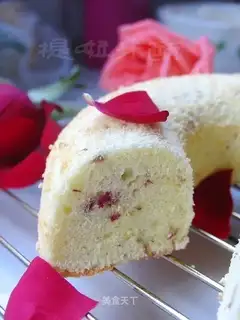 Rose yogurt