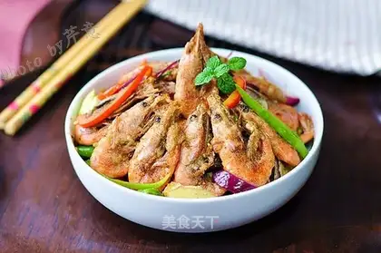 Salt-crystal shrimp