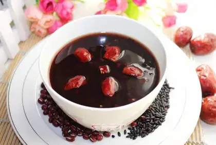 Black rice, red bean date congee