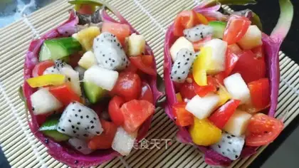 The veggie fruit salad