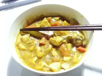 Curry chicken