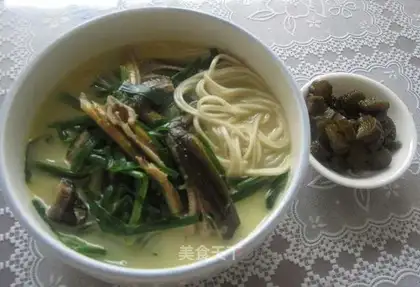 rice eel soup noodles