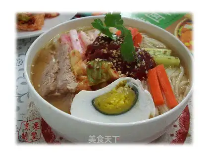 North Korea cold noodles