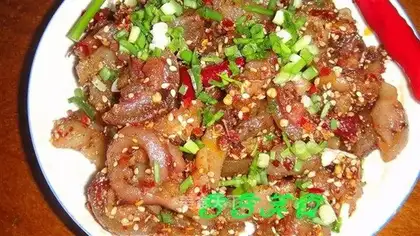Spicy beef tendon
