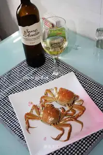 Steamed hairy crab