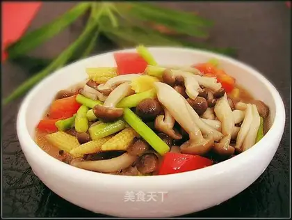 stir-fried crab-flavored mushrooms with double bamboo shoots