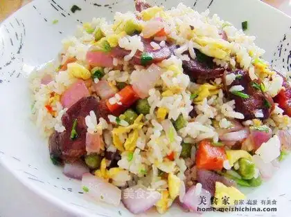 Sichuan-style sausage fried rice