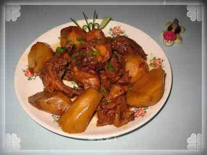 Roast chicken with taro