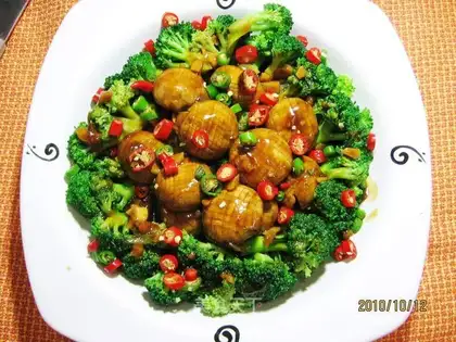 Mushroom double-celled in oyster sauce