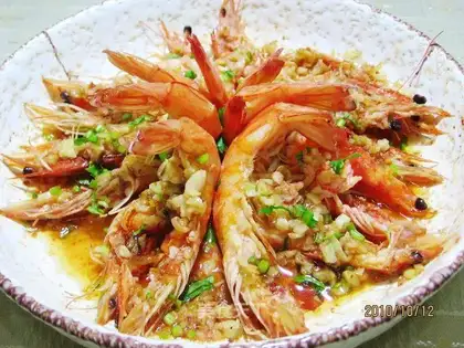 Shrimp slices with garlic