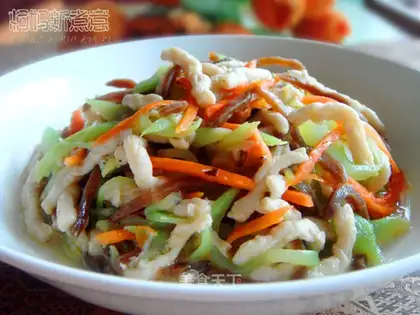 stir-fried peanut meat with three shredded slices