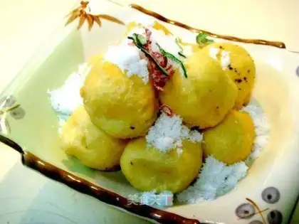 fried cake with cream