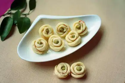 Rose cookies