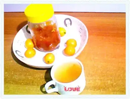 Honey gold orange tea