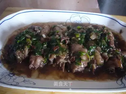 Red wine, fat cow, gin and mushroom