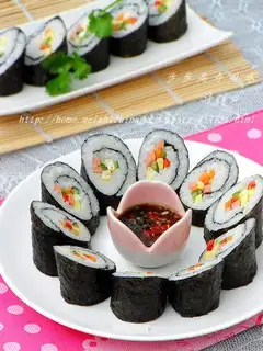 Sushi rolls