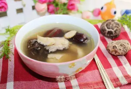 Tombo chicken soup