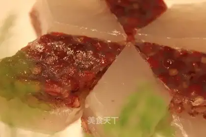 Red bean hoof cake