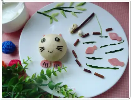 Cat fishing breakfast