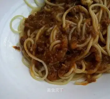 Cheese sauce and pasta