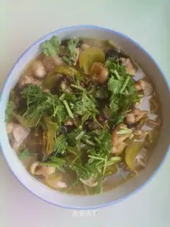 Sour bean chicken