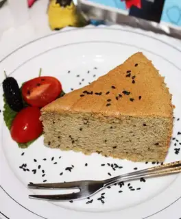 Ying Won's 8-Jen Cheek-Cake