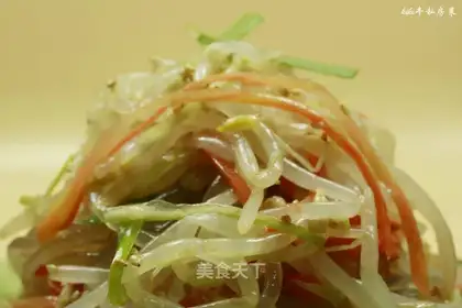 The green bean sprouts