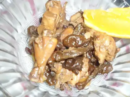Chicken stew mushrooms