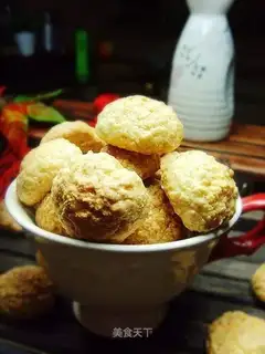 Almond soufflé