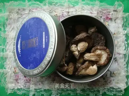 Homemade dry mushrooms