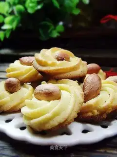Peanut cookies
