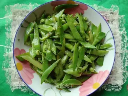 Fried lentils