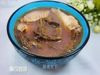 Red mushroom chicken