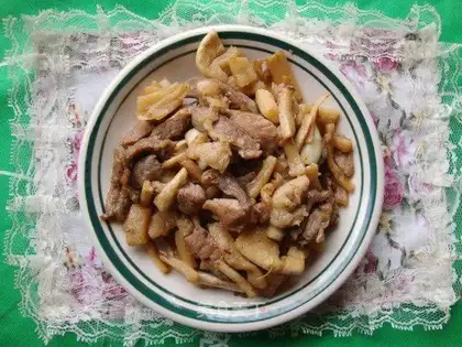 radish and fried meat