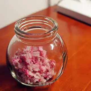 Rose candy