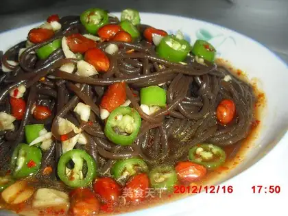 Spicy root powder