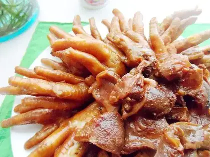 Chicken claws