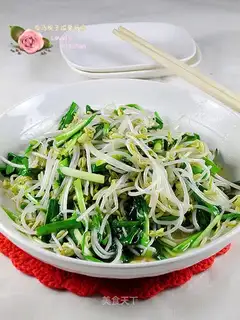 Green bean sprouts
